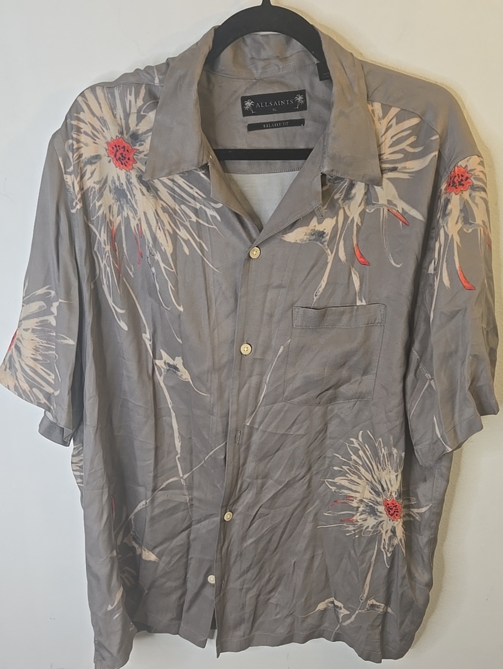 All Saints Gray Floral Short Sleeve Button-Down Shirt with Red Accents
